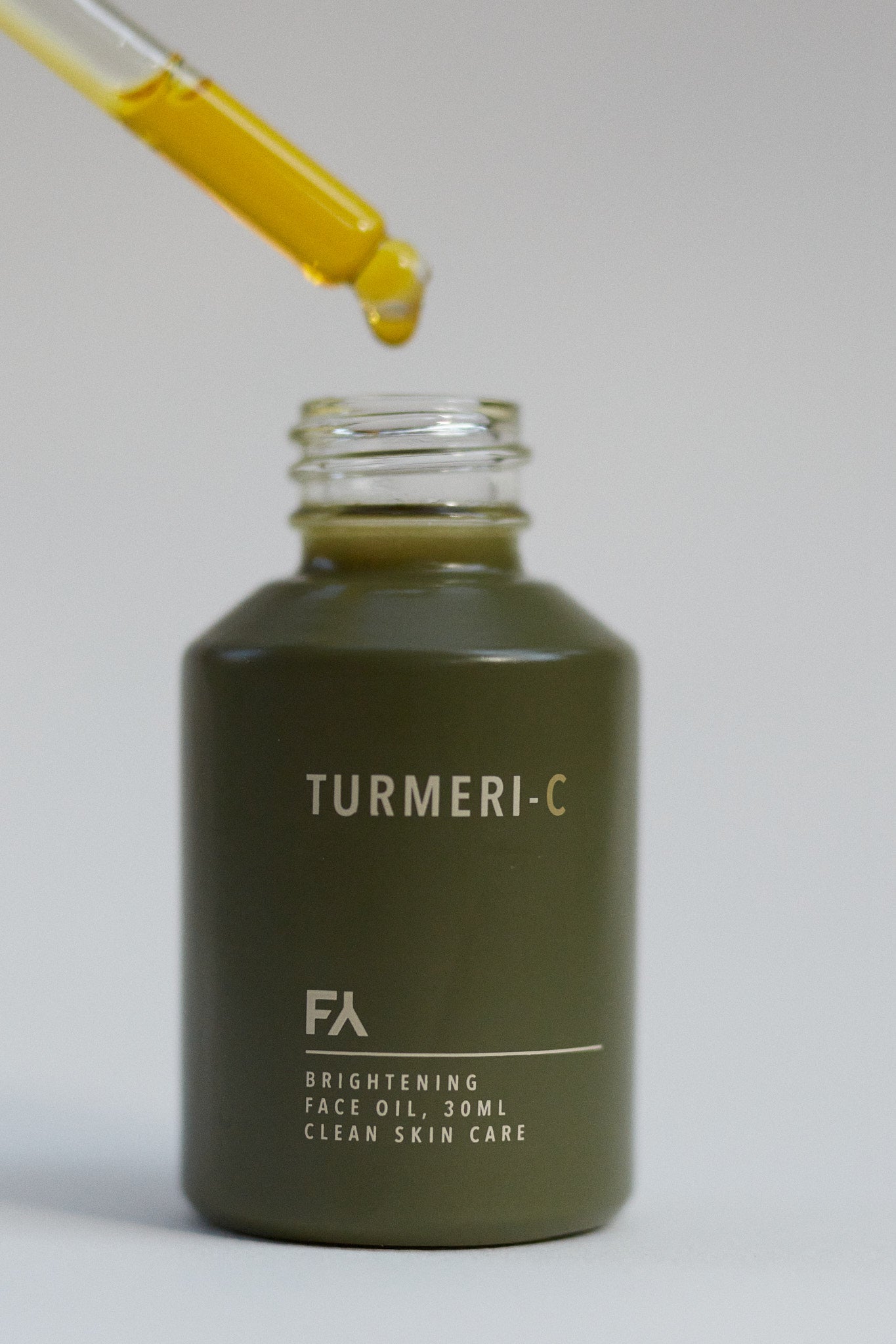 TURMERI-C  | BRIGHTENING OIL