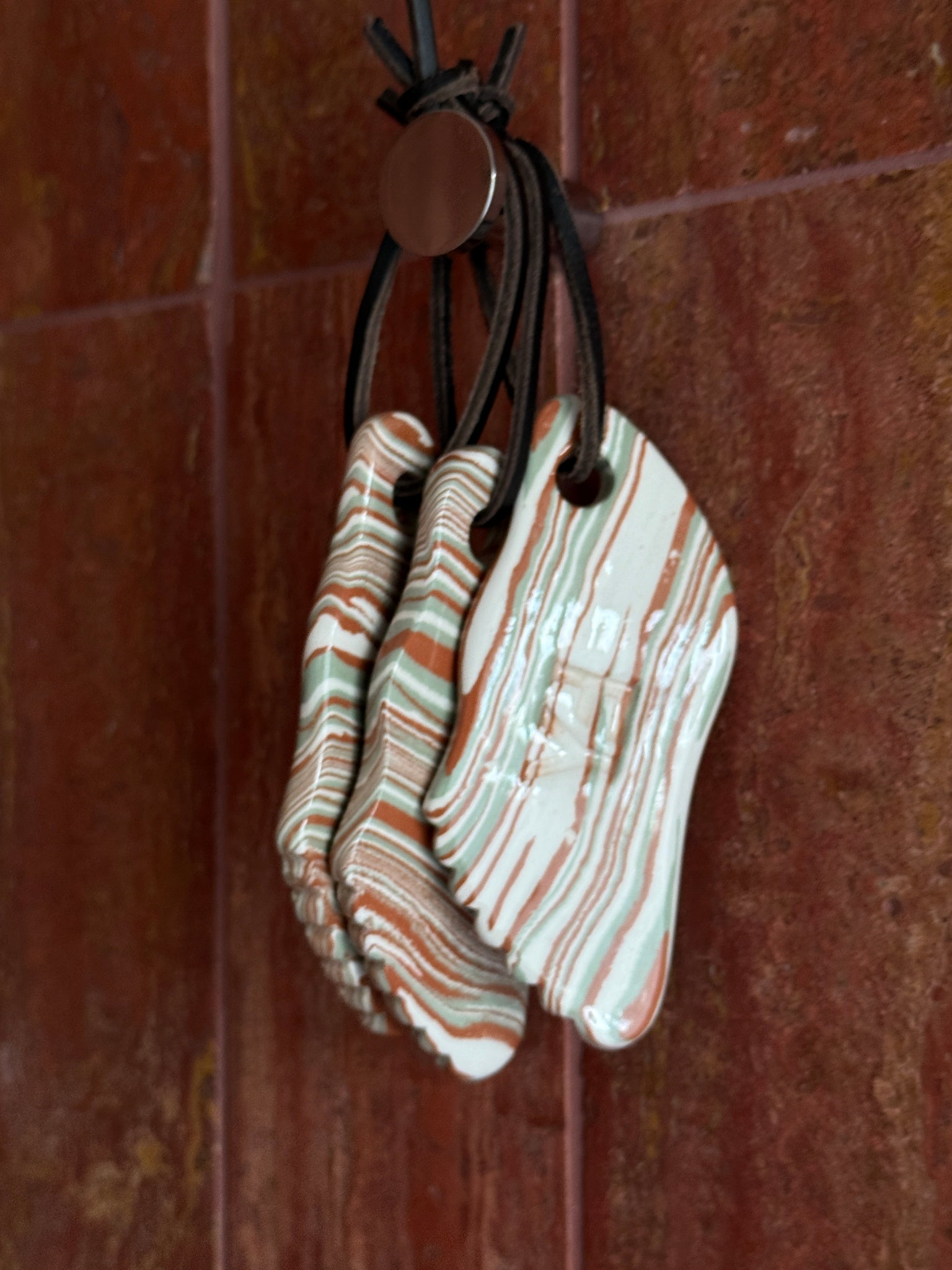 Ceramic Gua Sha – “Terre Mêlée” by Atelier Franca